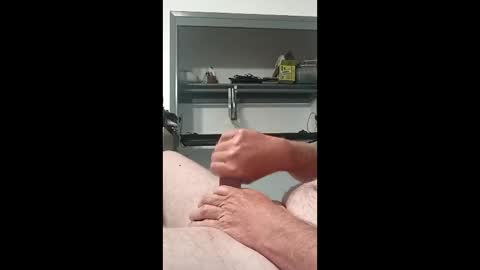 hornyman6942842 online show from May 6, 2026, 4:34 pm