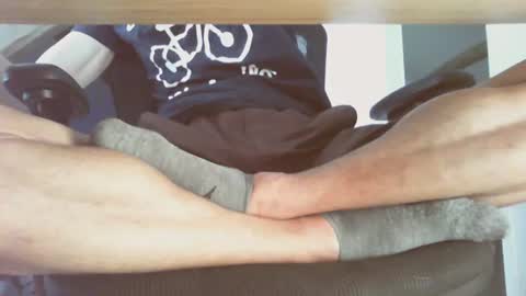 hornyworkerfr online show from June 17, 2026, 9:01 am