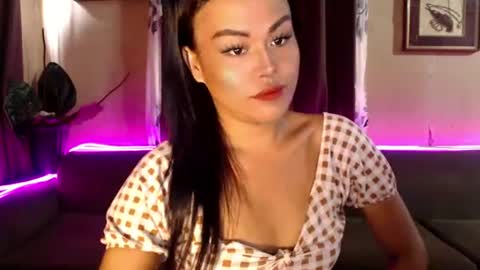 HANNA online show from June 12, 2026, 2:43 am
