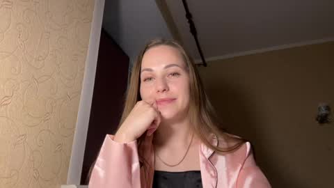 hot_chance_ online show from May 15, 2026, 3:41 pm
