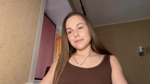 hot_chance_ online show from May 16, 2026, 10:36 am