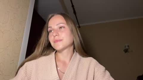 hot_chance_ online show from July 22, 2026, 5:05 pm