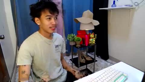 hot_kianxx online show from June 7, 2026, 8:45 pm