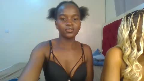Hot petite online show from June 9, 2026, 9:48 pm