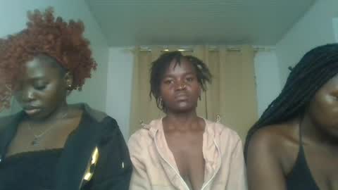 Petite online show from July 27, 2026, 3:35 am