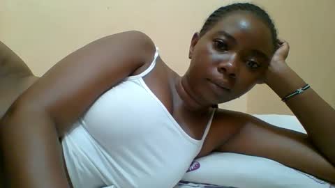 Queen online show from May 17, 2026, 5:27 am