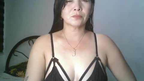 hotmamajen4u online show from July 14, 2026, 10:54 am