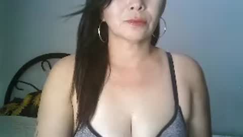 hotmamajen4u online show from August 2, 2026, 12:09 am