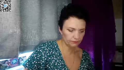 hotmamaqueen234 online show from June 25, 2026, 11:48 am