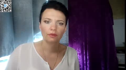 hotmamaqueen234 online show from June 29, 2026, 11:10 am