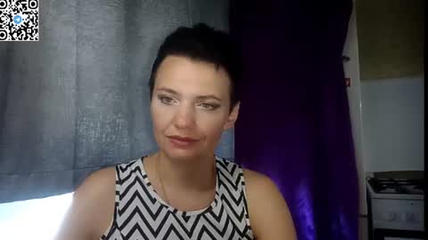 hotmamaqueen234 online show from July 2, 2026, 10:32 am