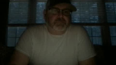 hotndirty72 online show from February 16, 2025, 11:27 am