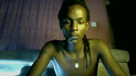 hotshadowx online show from May 18, 2026, 5:08 pm
