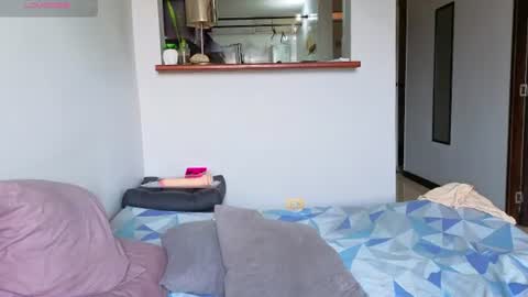 Andres online show from June 25, 2026, 5:39 pm