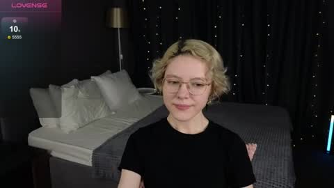 Kori online show from June 12, 2026, 5:39 am