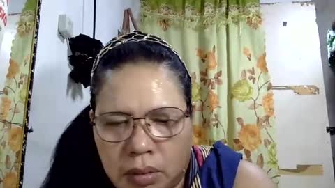 hottycrissy4u online show from July 5, 2026, 4:19 am