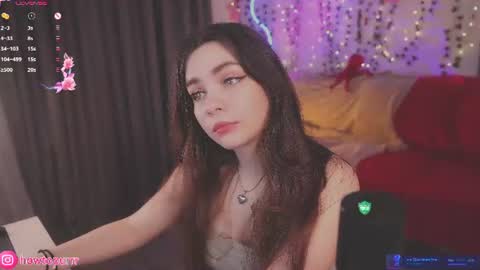 Mia online show from June 12, 2026, 5:12 pm