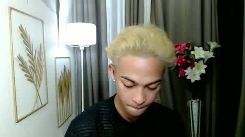 hunk_edward online show from June 15, 2026, 9:55 am