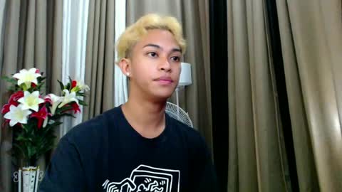 hunk_edward online show from June 25, 2026, 2:11 am