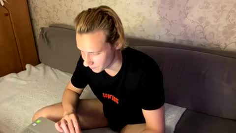 ian_mcflurry online show from July 16, 2026, 4:35 pm