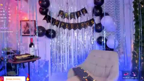 ibaby_crazy online show from July 23, 2026, 4:49 pm