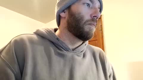 icyfucktoy online show from March 18, 2026, 11:52 pm