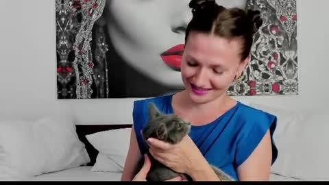 Ingrid or more easier...Miss  GoDDess Mistress online show from June 9, 2026, 7:25 pm