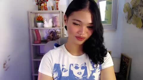 Snapshot of im_hotsambabexxx chatting on June 23, 2026, 2:15 pm im_hotsambabexxx online show from June 23, 2026, 2:15 pm