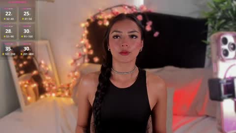 Snapshot of im_isabellaa chatting on May 26, 2026, 8:05 pm Isa online show from May 26, 2026, 8:05 pm