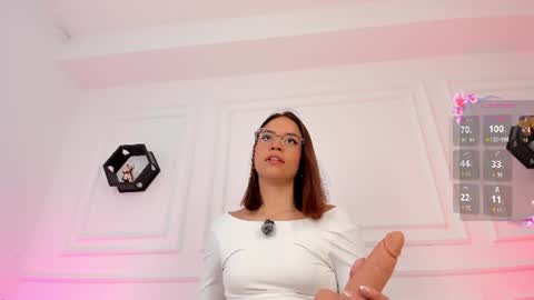 scarlett online show from July 31, 2026, 7:02 pm