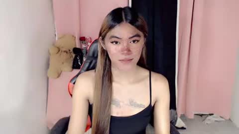 im_yourfairyannaxx online show from April 27, 2026, 8:23 am