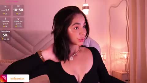 Leana online show from July 22, 2026, 10:12 pm