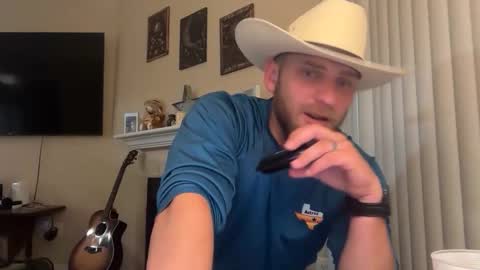 Inmate1993 online show from May 1, 2026, 6:01 pm
