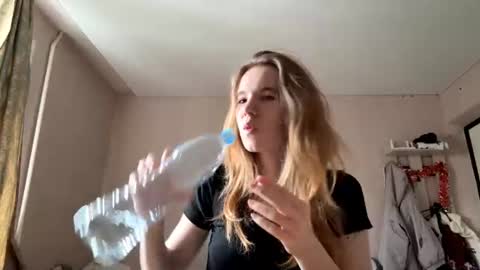 Sofia online show from June 15, 2026, 3:03 pm