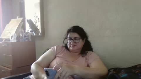 inna46_ online show from June 19, 2026, 1:37 pm