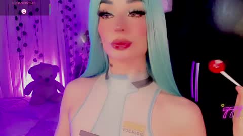 Irina online show from June 18, 2026, 9:19 pm