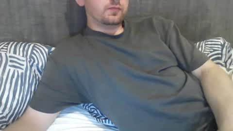 Snapshot of irishhighness95 chatting on July 19, 2026, 9:51 pm irishhighness95 online show from July 19, 2026, 9:51 pm