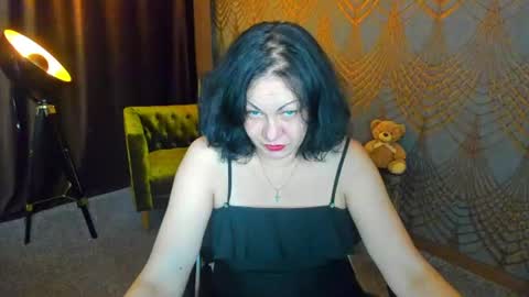 Iris online show from July 18, 2026, 6:12 pm