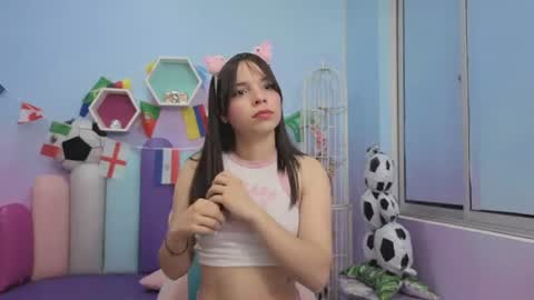 Isaa Skinny  online show from June 21, 2026, 3:31 am