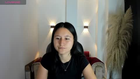 Isabella online show from July 30, 2026, 11:31 am