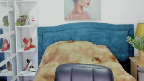 Snapshot of isadoravex chatting on July 20, 2026, 1:02 pm Isabel online show from July 20, 2026, 1:02 pm