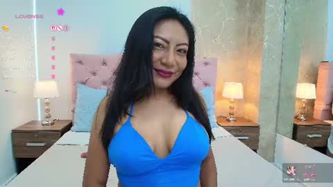Isis Choi online show from July 11, 2026, 7:27 pm