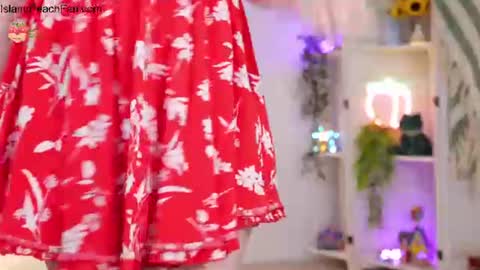 Lou  Peaches online show from July 12, 2026, 2:08 pm