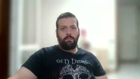 italianbigboy932 online show from July 17, 2026, 11:09 pm
