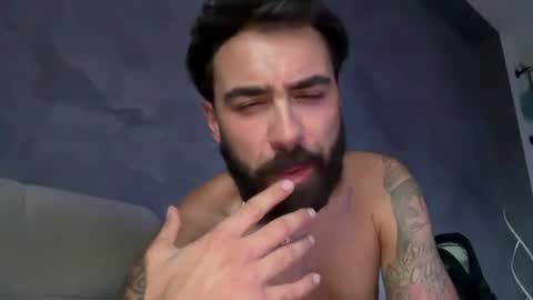 italianloverms online show from July 28, 2026, 6:20 pm