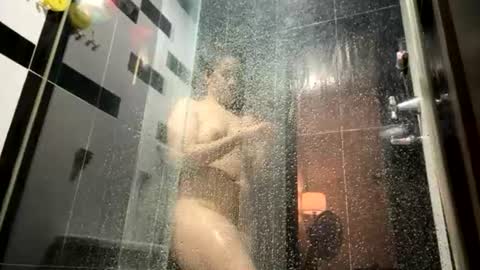 Snapshot of its_bunnyy chatting on July 26, 2026, 12:19 am K A R I online show from July 26, 2026, 12:19 am