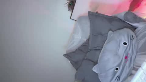 KellyPuth online show from May 25, 2026, 7:25 am