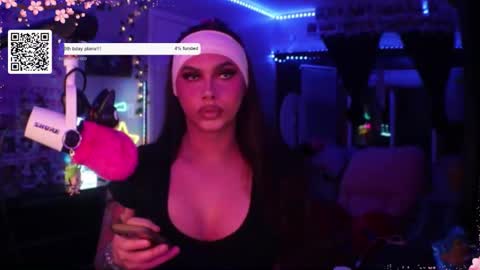 Snapshot of itsnickibabyy chatting on November 6, 2025, 1:39 am Nicki Foxx online show from November 6, 2025, 1:39 am