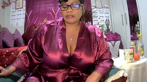 itumeleng74 online show from July 18, 2026, 5:44 am
