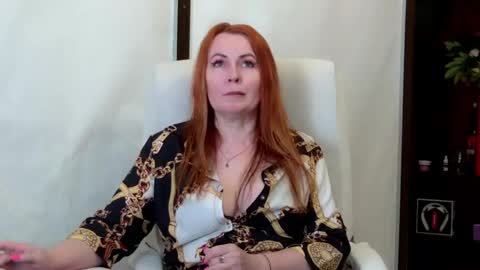IrennaSplash online show from May 18, 2026, 2:29 am